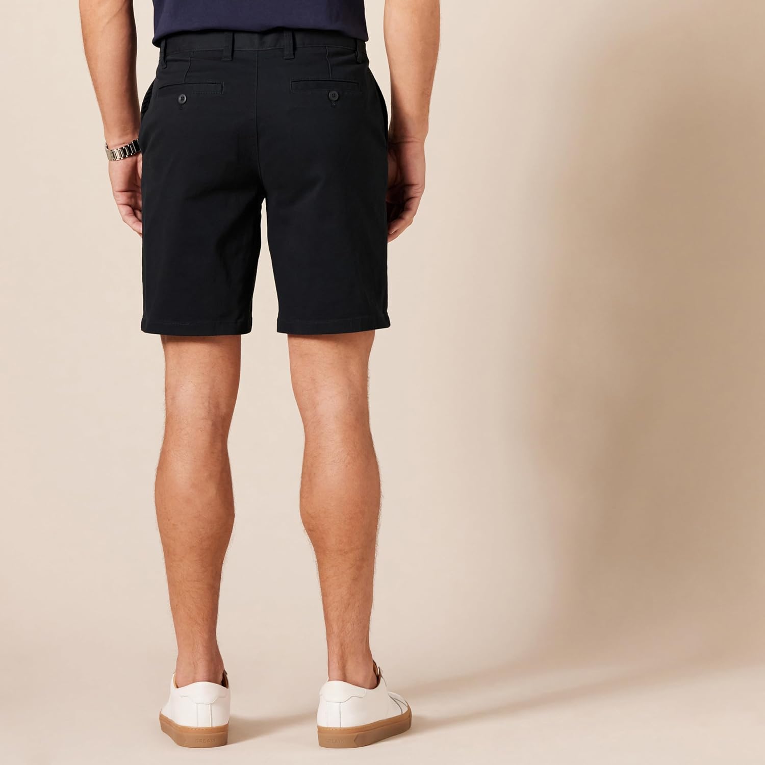 Thumbnail 1 de Amazon Essentials Men’s Slim-Fit 9" Stretch Chino Shorts in Khaki