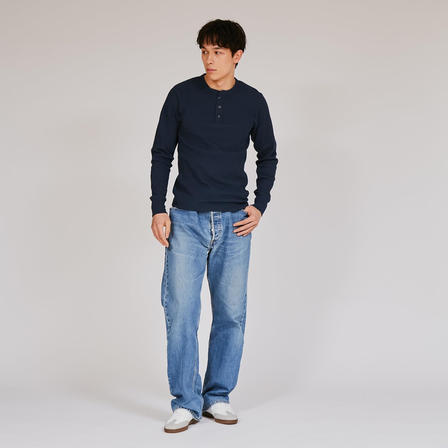 Detalle de Hanes BEEFY HM4-S104-090 サーマルヘンリーネック長袖Tシャツ ワッフル生地