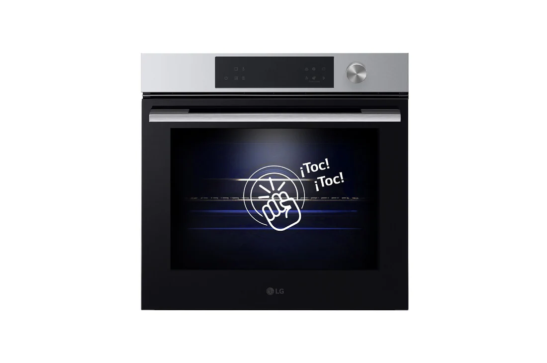 Detalle de LG Horno pirolítico Instaview 76L WSED7613S: limpieza avanzada y acero inoxidable