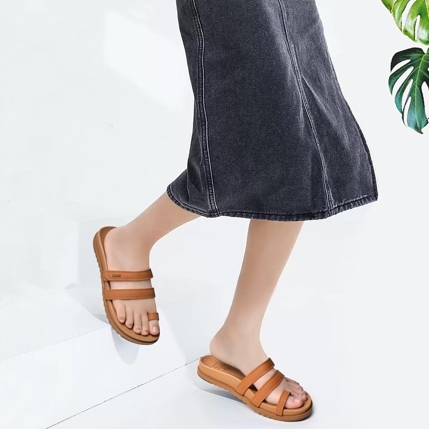 Detalle 2 de KuaiLu Women's Slides Sandals with Arch Support: Lightweight Orthotic Comfort for Everyday Wear