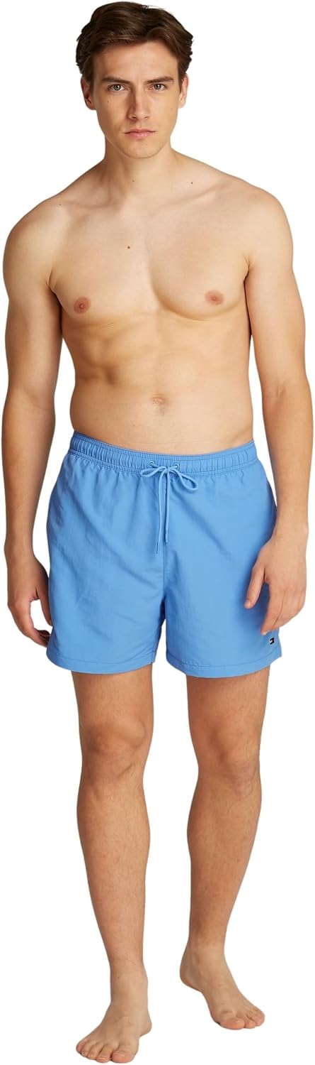 Detalle de Tommy Hilfiger Herren Badeshorts Medium Drawstring mit Logo – zeitloser Komfort am Strand