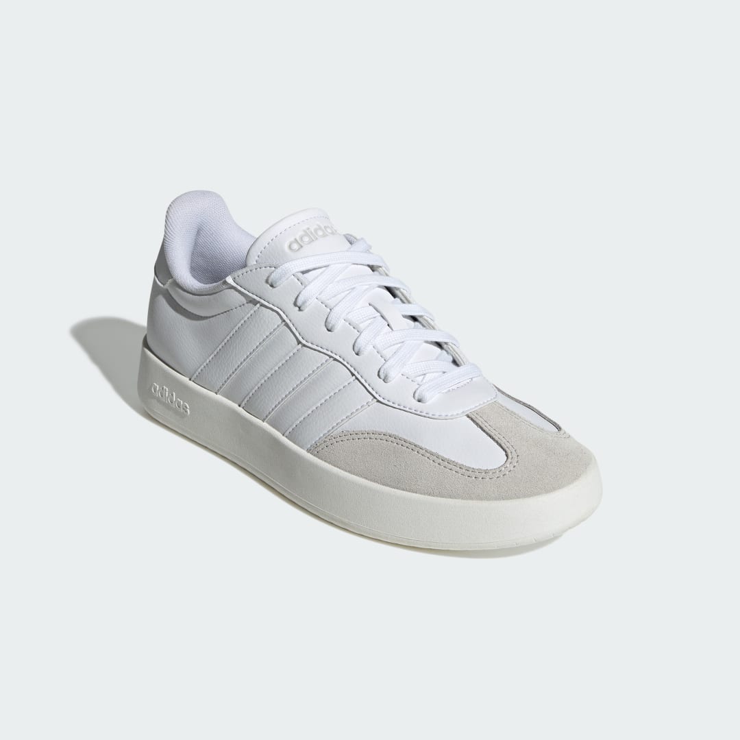 Thumbnail 3 de Zapatilla Barreda de Adidas: estilo limpio y comodidad para el día a día