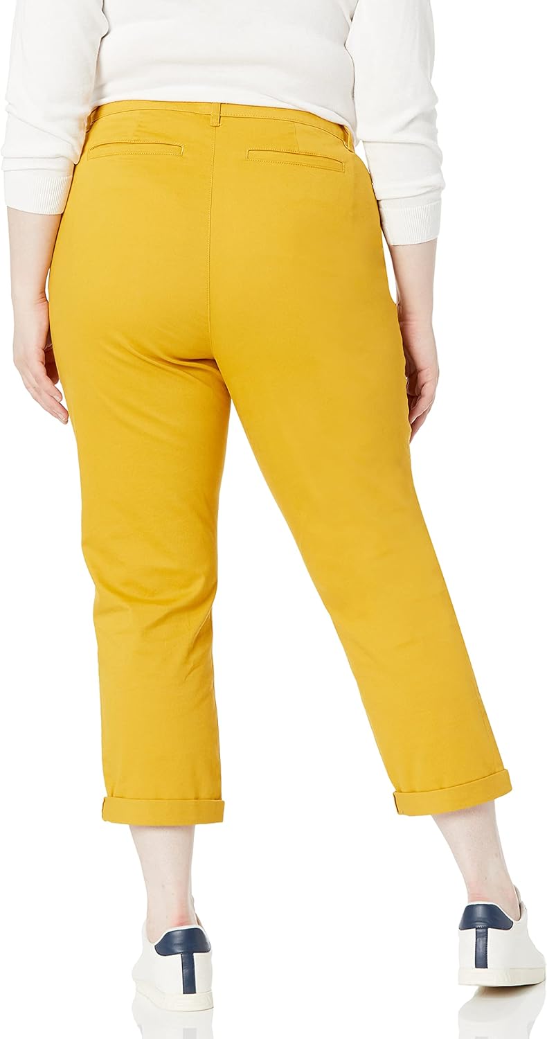 Thumbnail 5 de Amazon Essentials women’s mid-rise slim-fit stretchy cropped tapered leg khaki trousers (plus size available)