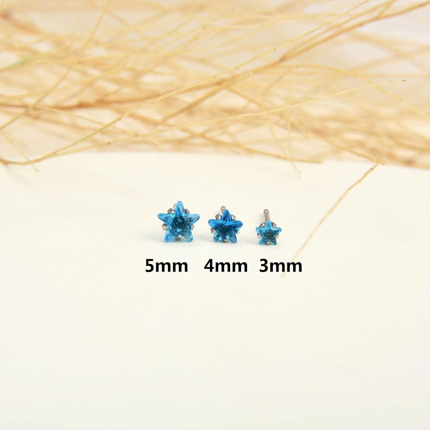 Thumbnail 4 de 12 Paar chrirurgische Edelstahl-Ohrstecker mit 18K Vergoldung – Birthstone Kollektion, CZ-Schmuckset