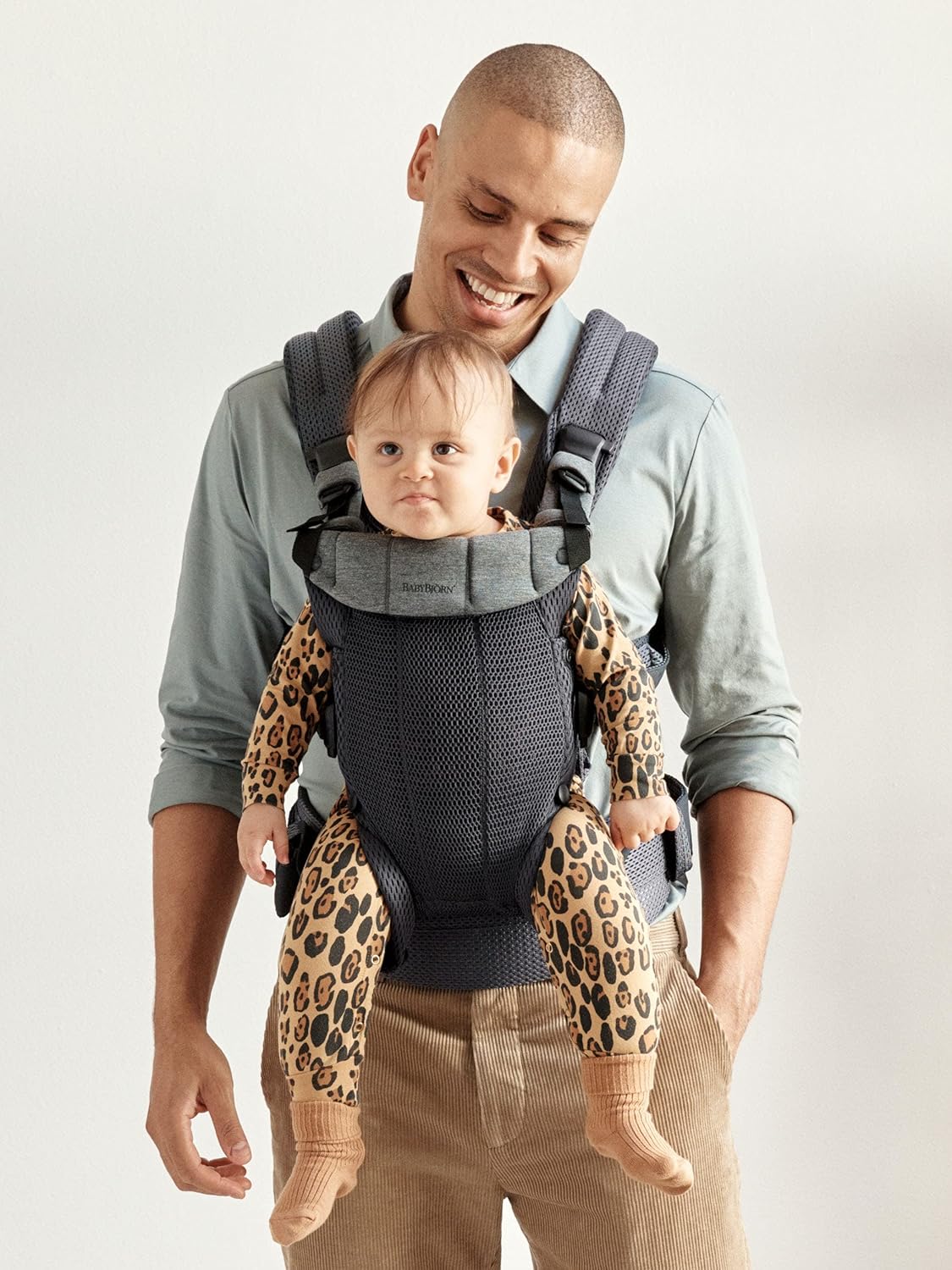 Thumbnail 6 de BabyBjörn Porte-bébé Harmony Mesh 3D Gris-Beige – portage physiologique et confort quotidien