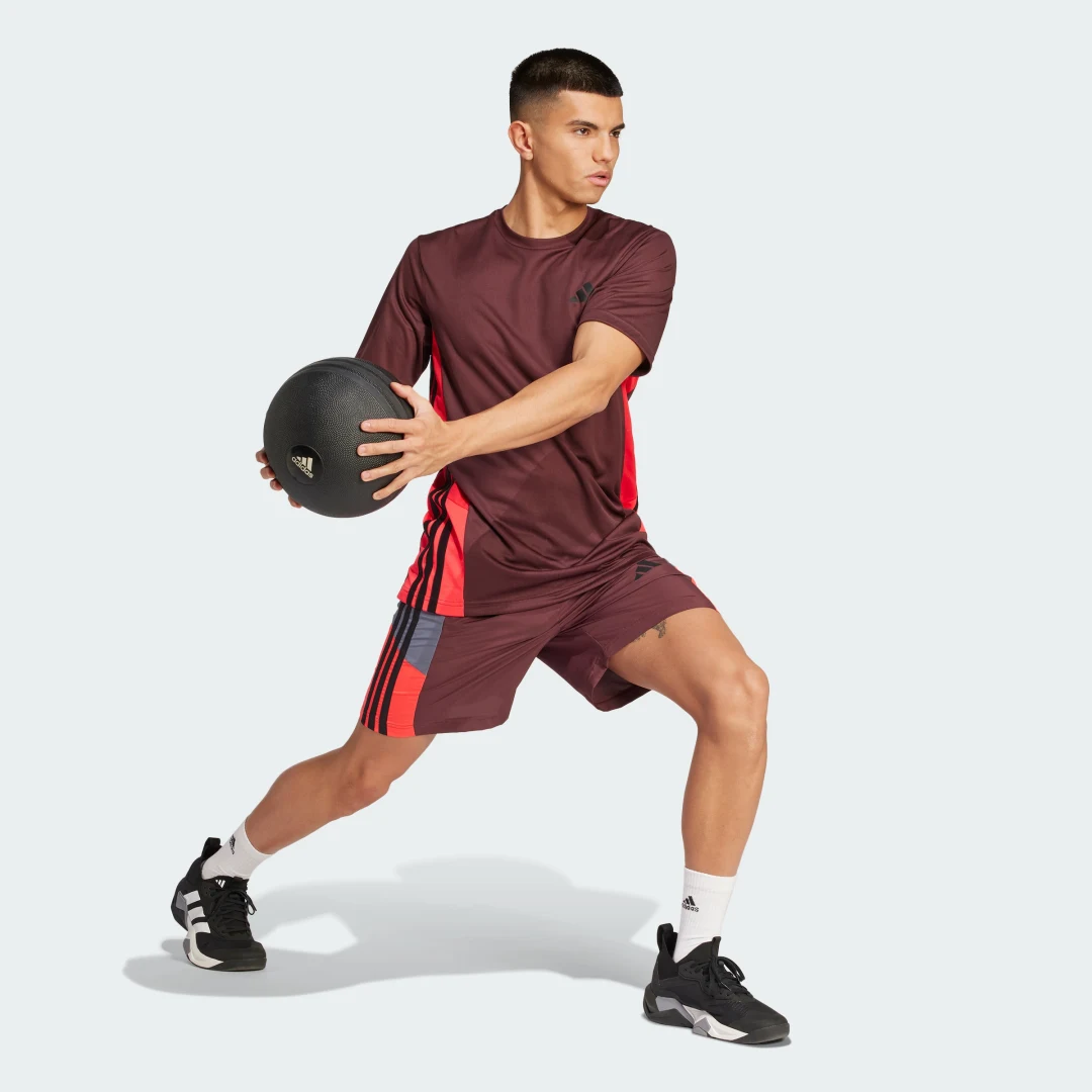 Thumbnail 2 de Train Essentials Seasonal Colorblock Camiseta de entrenamiento