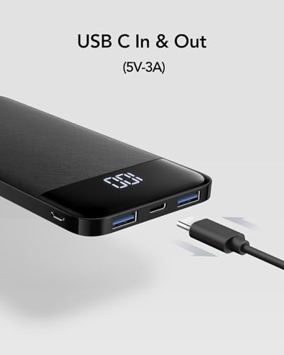 Detalle de Bateria Externa Charmast 10400 mAh con USB‑C, LED y 3 salidas: carga segura y monitorizada