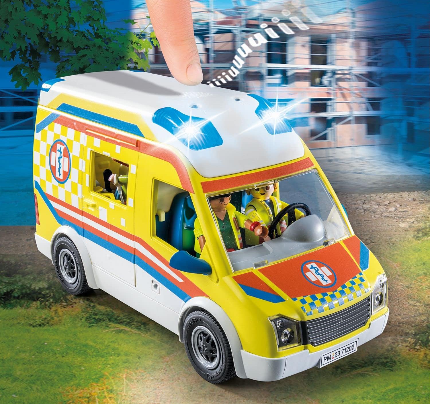 Thumbnail 6 de PLAYMOBIL City Life Rettungswagen 71202 – Licht & Sound, 67-teilig, ab 4 Jahren