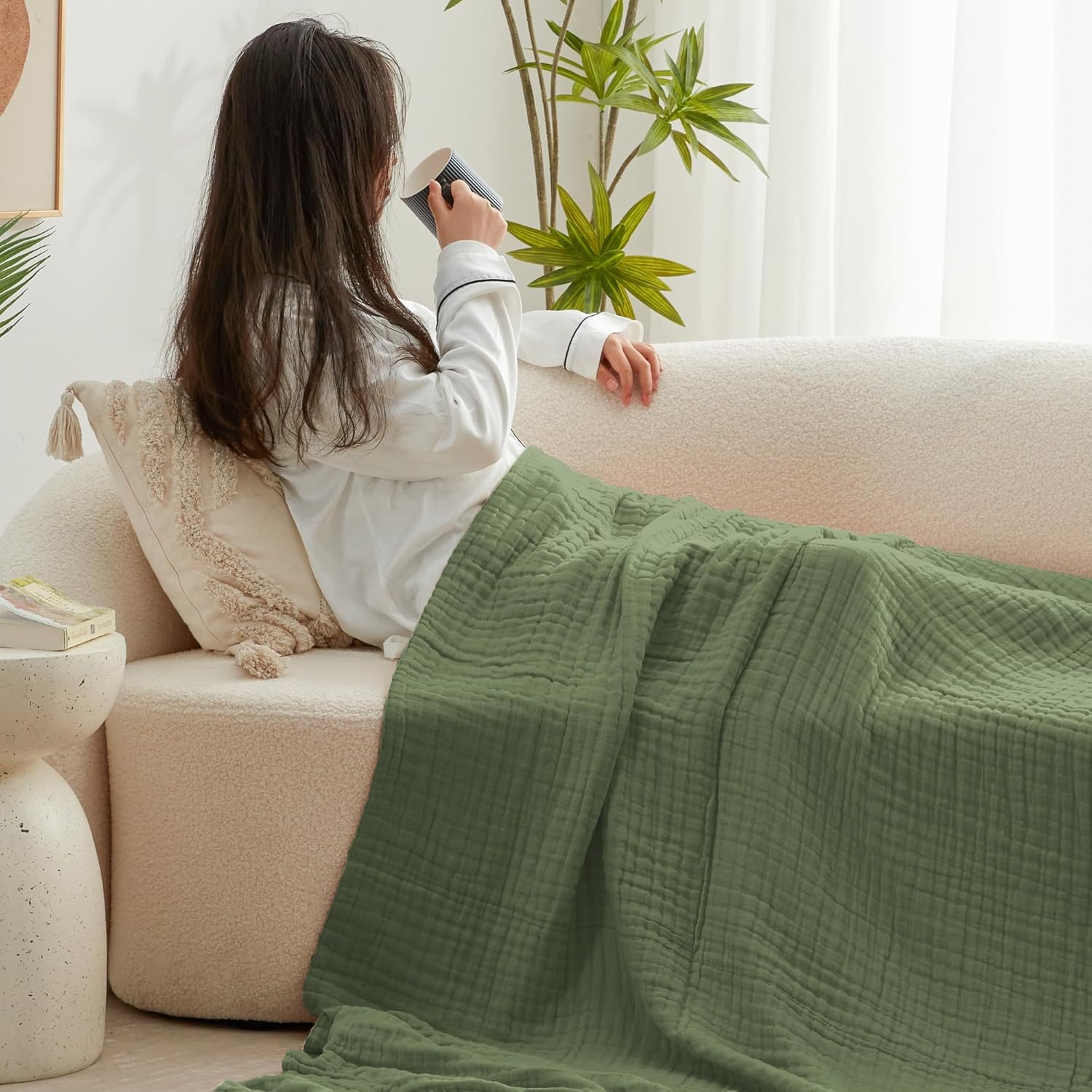 Thumbnail 2 de Love's Cabin 100% Cotton Muslin Blanket (6-Layer) – King Size, Sage Green, Lightweight Gauze