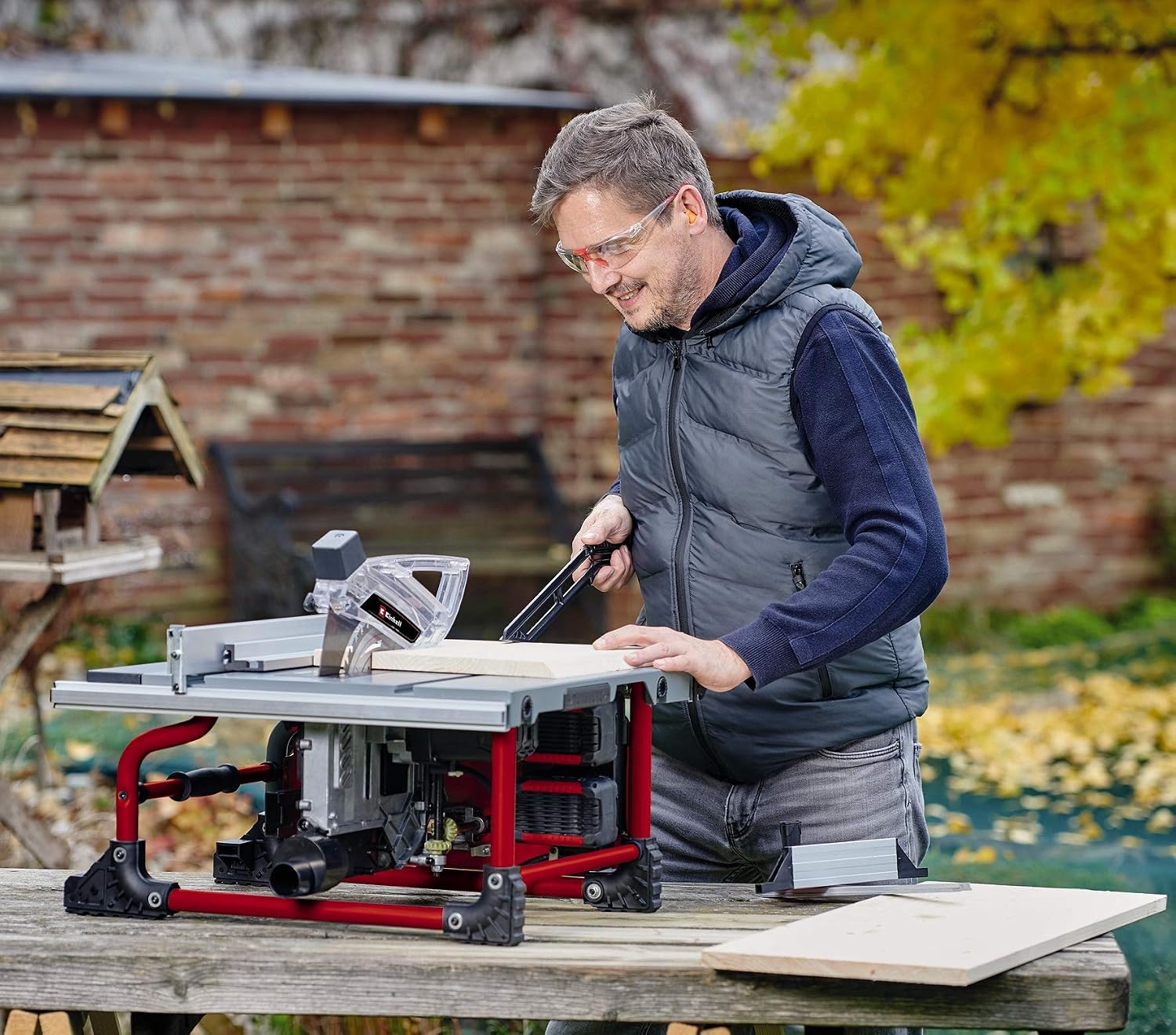 Detalle de Einhell TE-TS 36/210 Li Solo cordless table saw, 210 mm blade, 45° bevel