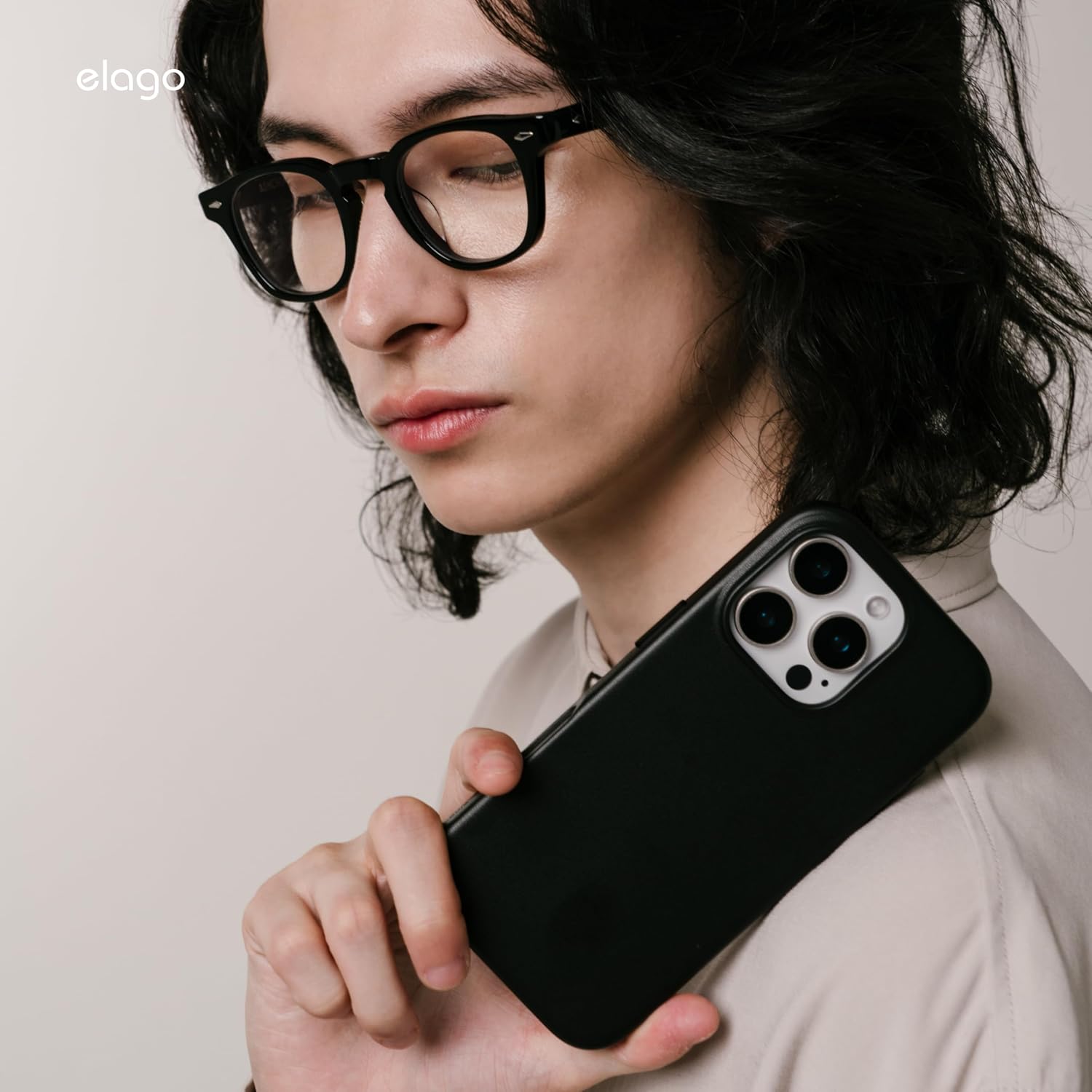 Thumbnail 6 de elago Coque cuir magnétique MagSafe pour iPhone 16 Pro – vegan, antichoc et résistante à l’eau