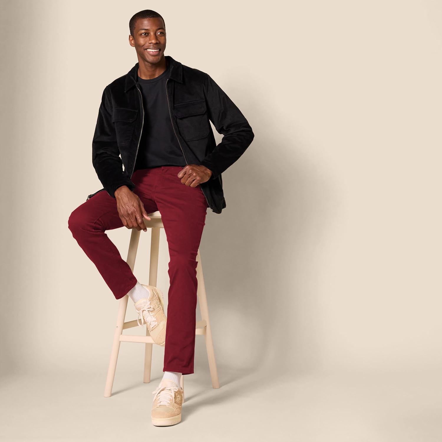 Thumbnail 4 de Amazon Essentials Men's Slim-Fit 5-Pocket Stretch Twill Trousers