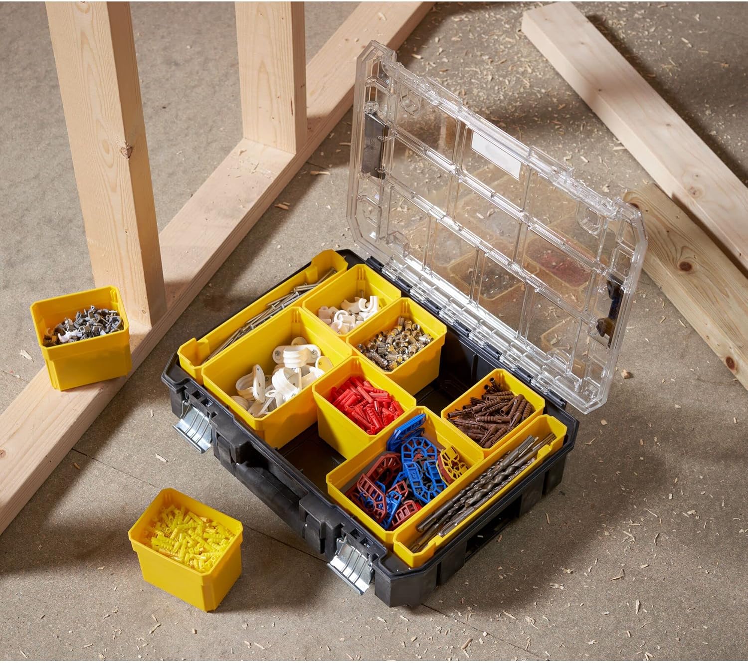 Thumbnail 2 de STANLEY FatMax Organizer Sortimentskasten FMST82967-1 – stapelbar, transparenter Deckel, 10 herausnehmbare Fächer