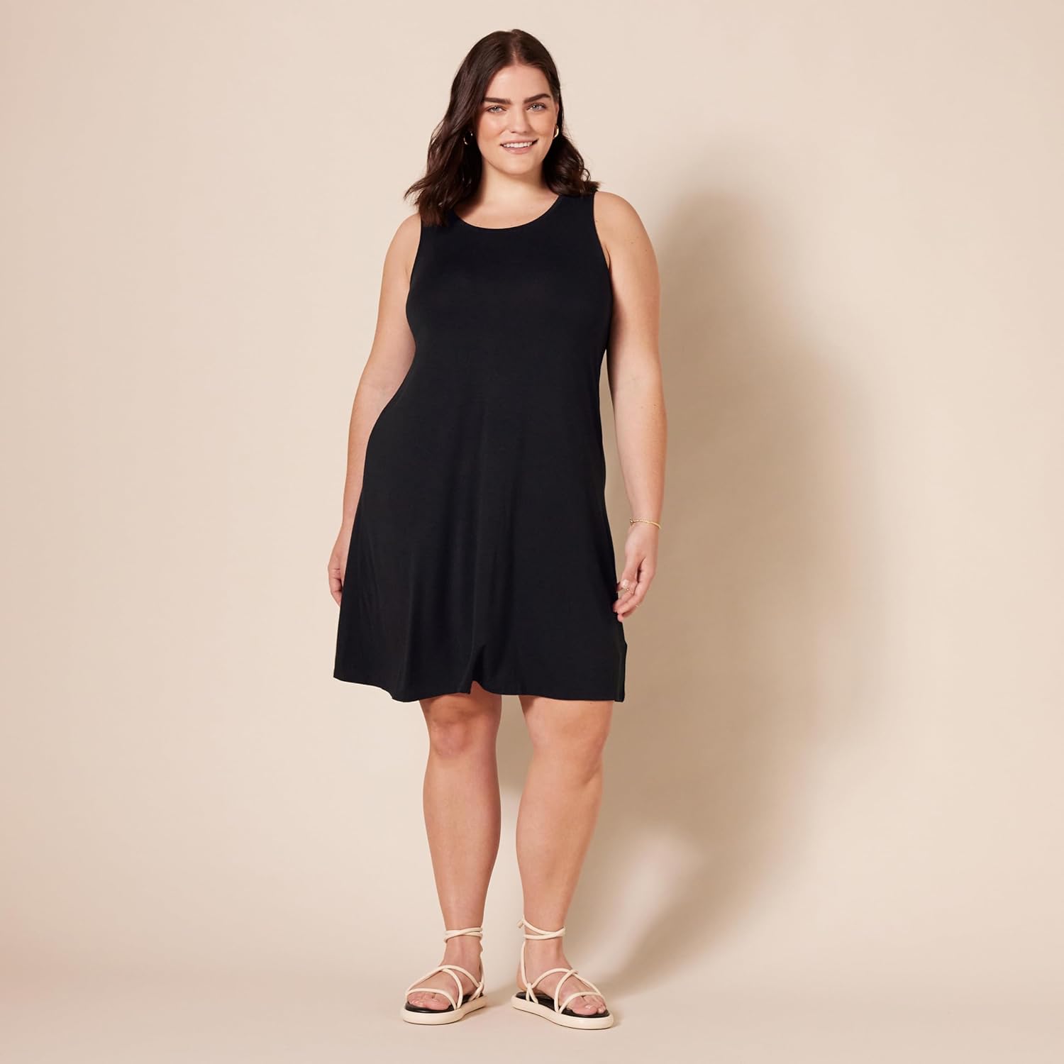 Thumbnail 4 de Amazon Essentials Women’s Tank Swing Dress (available in plus size)