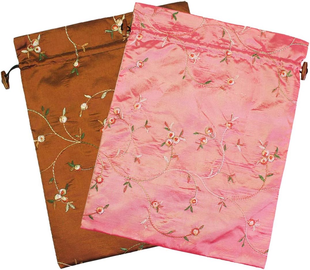 Detalle de Kilofly Embroidered Silk Jacquard Travel Bags – Set of 2