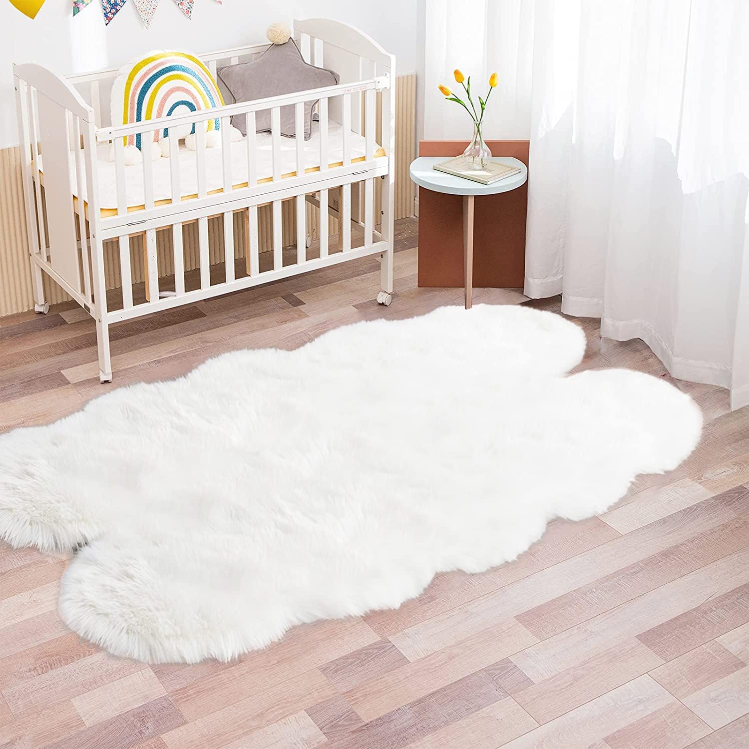 Thumbnail 2 de Latepis 4x6 White Faux Fur Rug