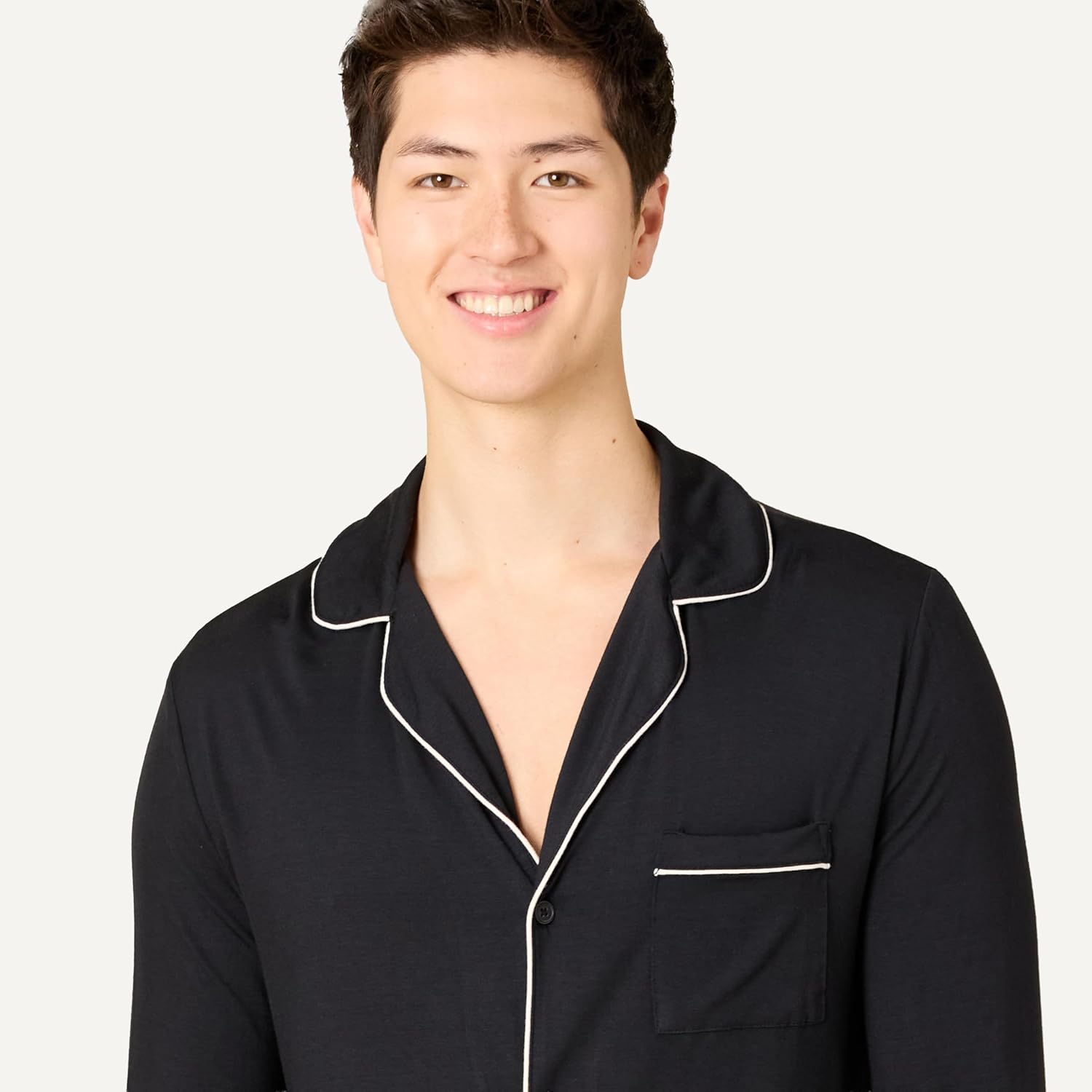 Thumbnail 1 de Amazon Essentials x Sofia Grainge men’s pyjama set with relaxed fit and modal jersey comfort