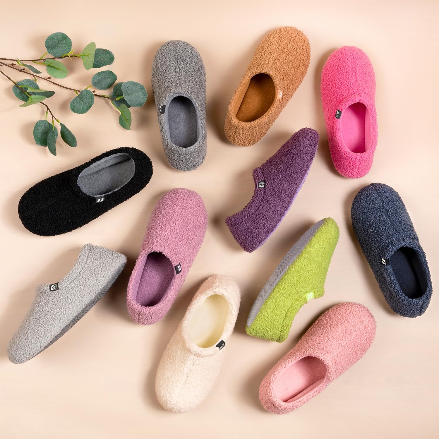 Thumbnail 5 de RockDove Women's Teddy Fleece Closed Back Slippers