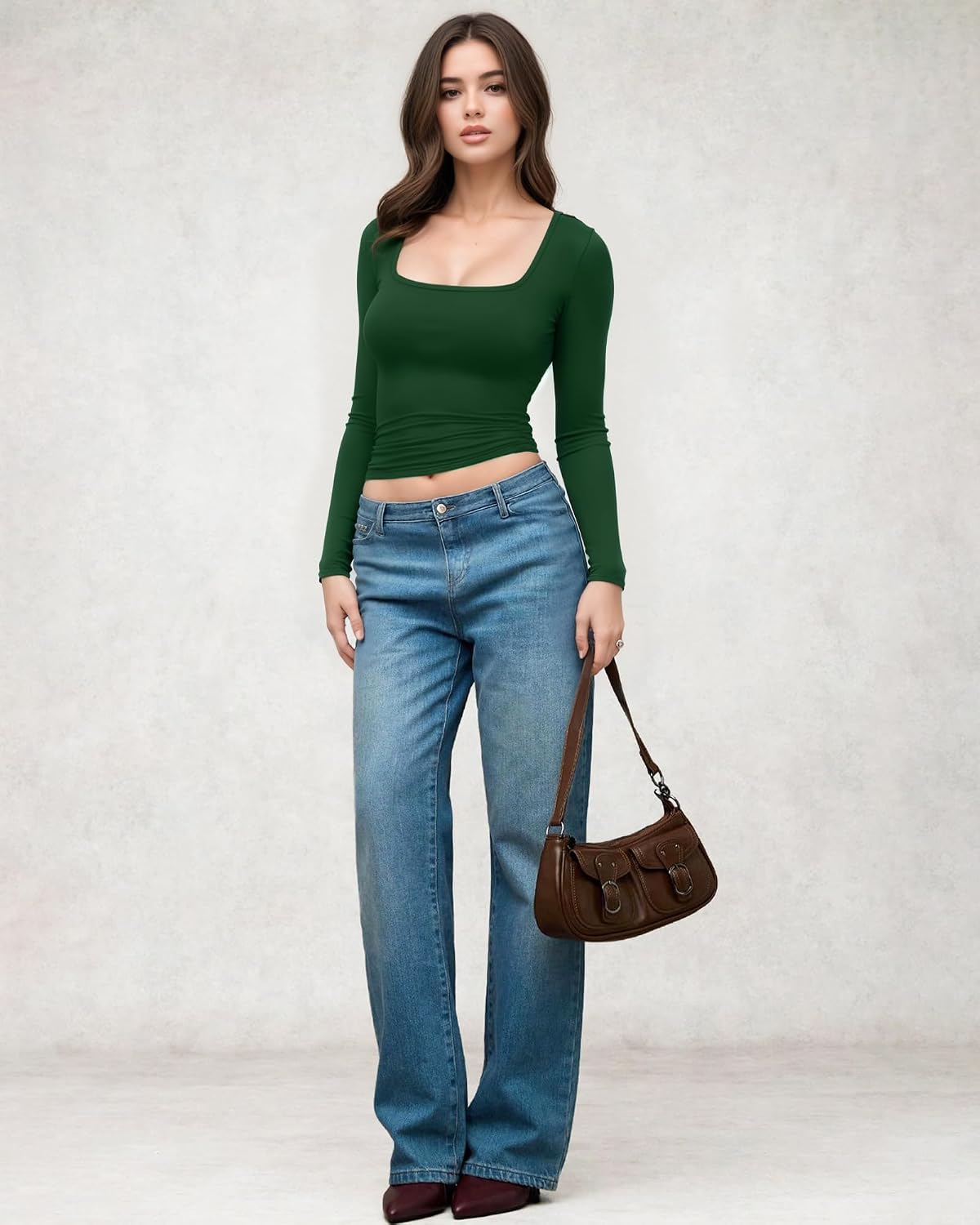Thumbnail 2 de ALGALAROUND Women's Long Sleeve Square Neck Top – Slim Fit Casual to Going-Out Essential