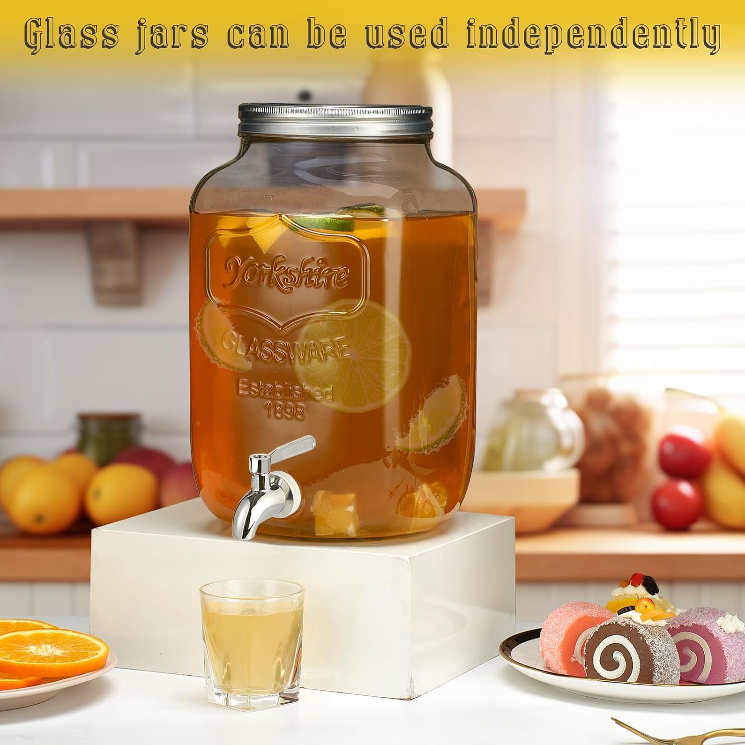 Detalle de JUSJAHLY JUSJAHLY-003 2-Gallon Glass Beverage Dispenser with Stand and Stainless Steel Spigot