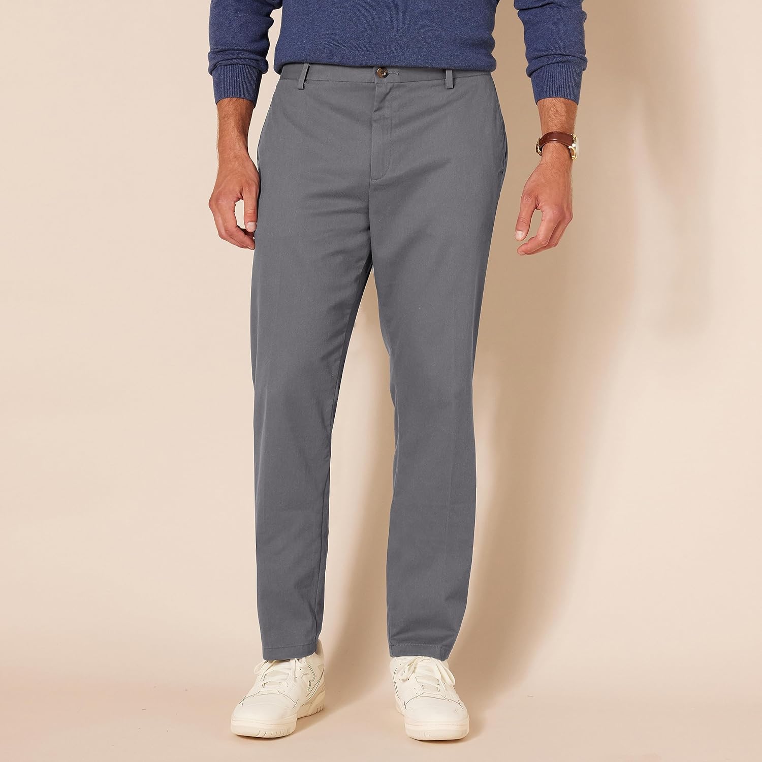 Thumbnail 2 de Amazon Essentials Herren knitterfreie Flatfront-Chinohose mit schmaler Passform