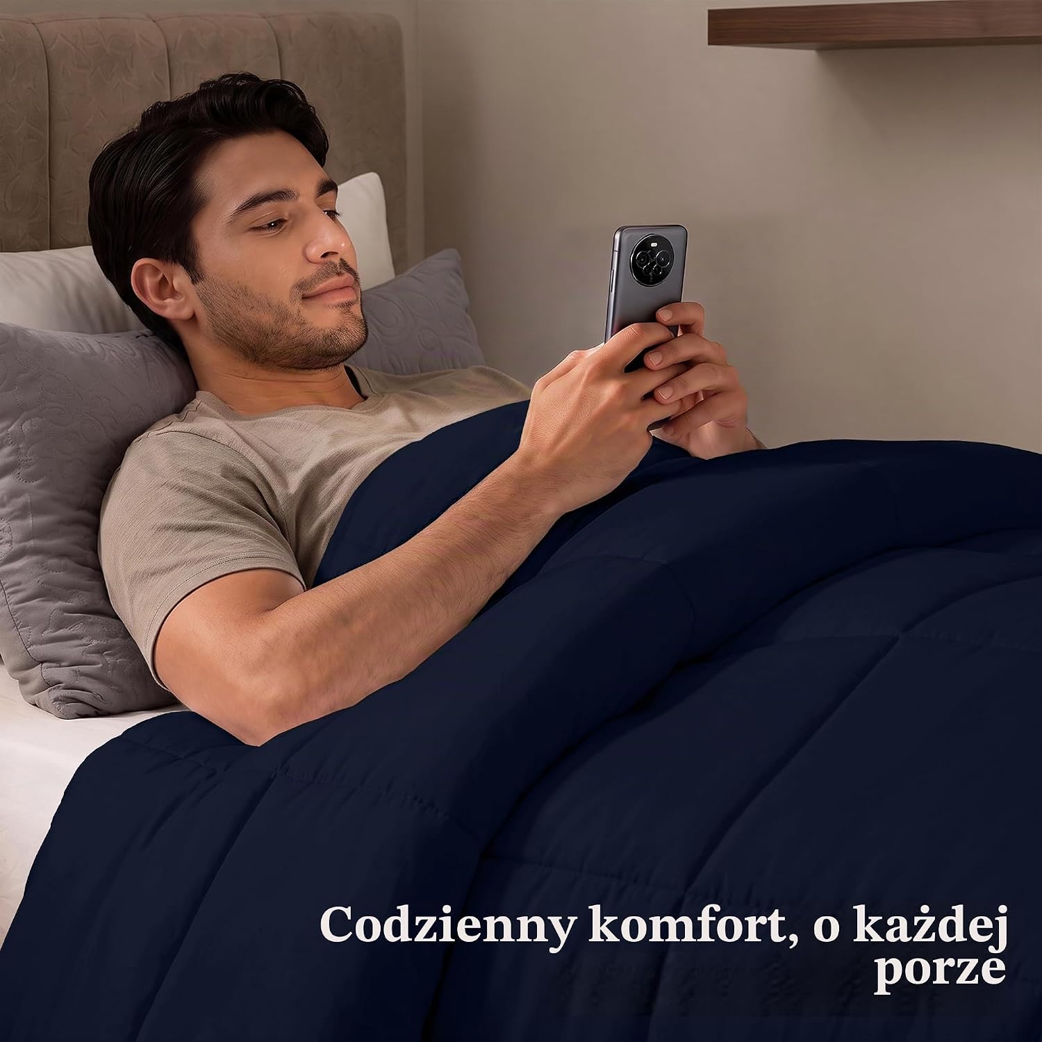 Detalle de Utopia Bedding 4,5 Tog – podwójna kołdra z mikrofibry, granatowa