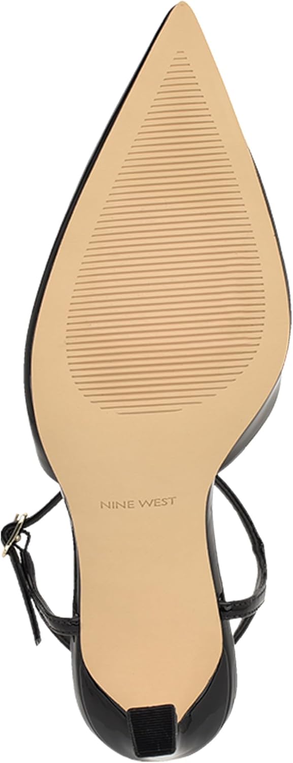 Detalle 2 de Nine West women’s Dres dress pumps with pointy toe and buckle closure