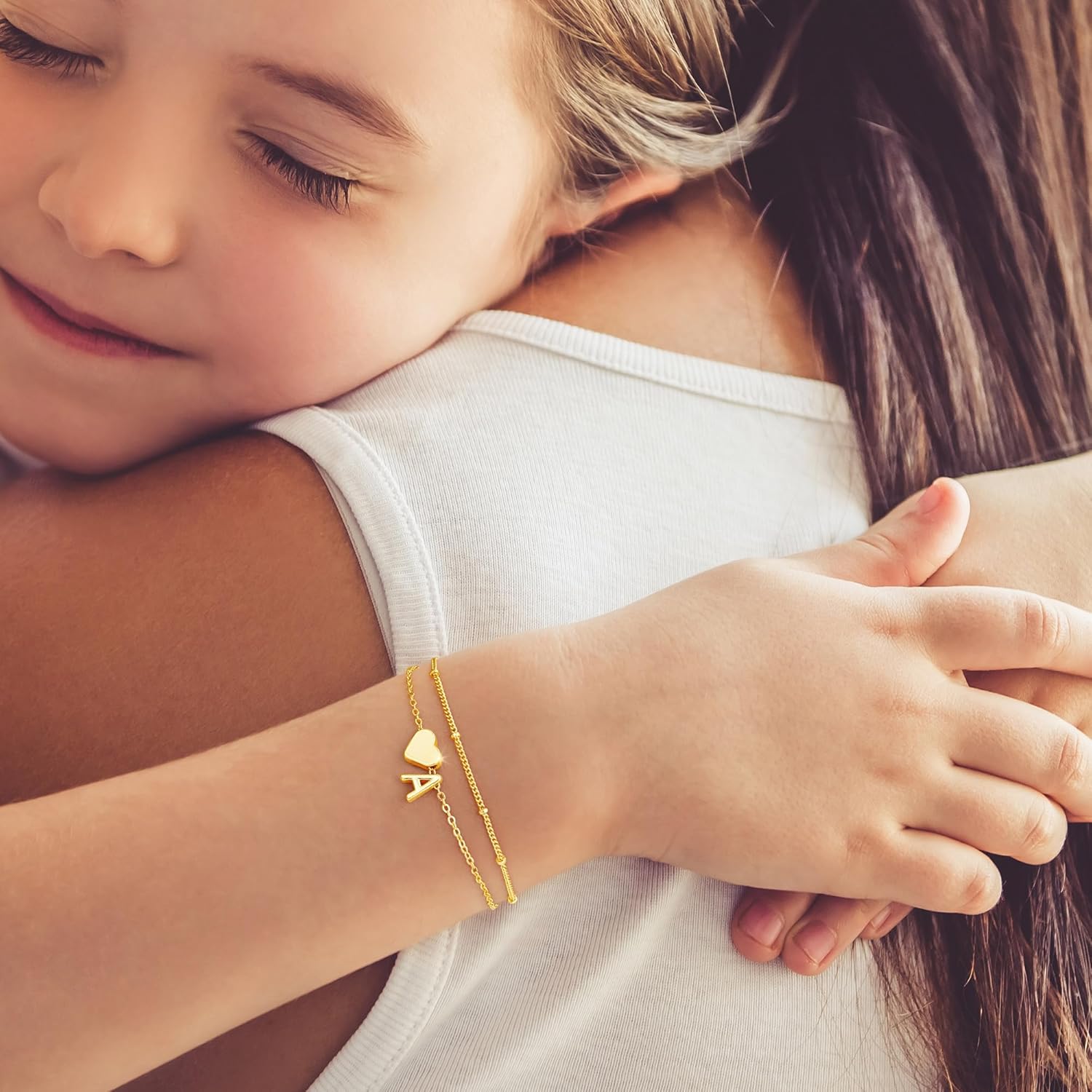 Thumbnail 2 de TINGN Muttertagsgeschenk: personalisiertes Herz-Buchstabenarmband für Damen (14K vergoldet, nickelfrei)