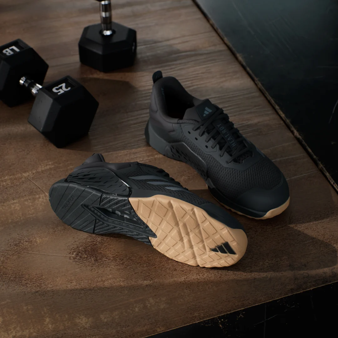 Detalle de Adidas Dropset 3: Zapatilla de training en negro para entrenar con confianza