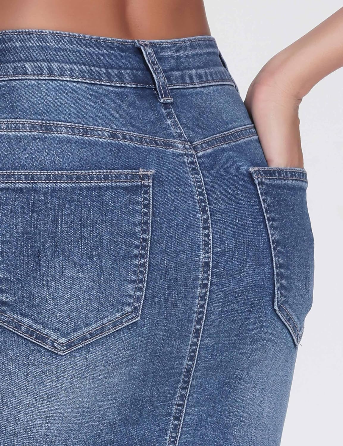 Detalle de THE GYM PEOPLE Women's Ripped Denim Mini Skirt, Stretch Denim, Raw Hem