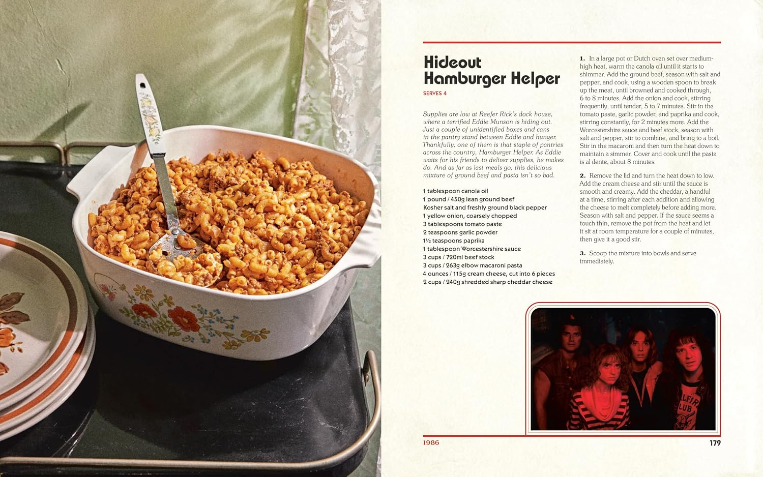 Detalle de The Official Stranger Things Cookbook: Recipes from Hawkins and Beyond