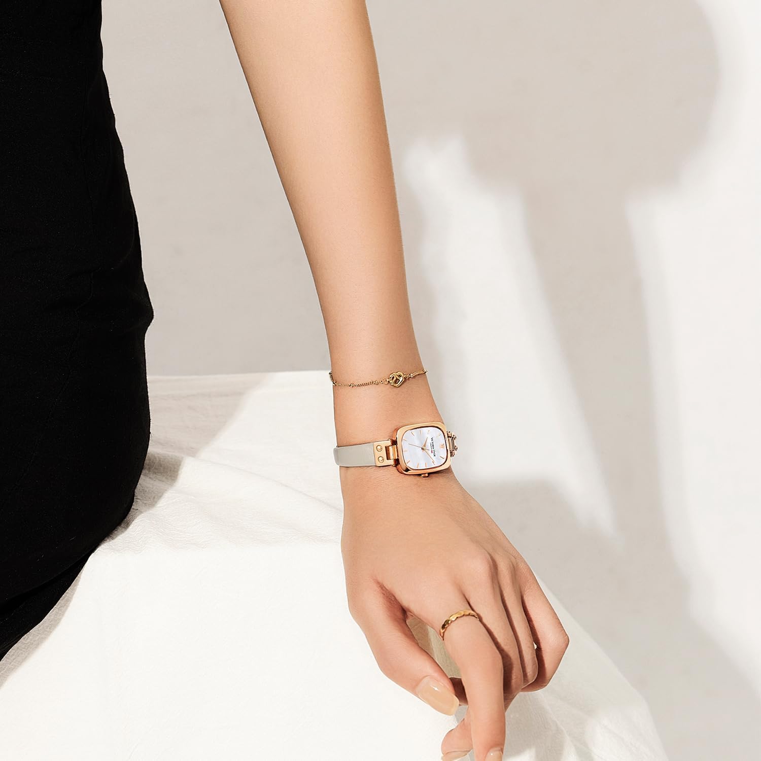 Detalle de VICTORIA HYDE Dainty orologio da polso da donna rettangolare con movimento al quarzo