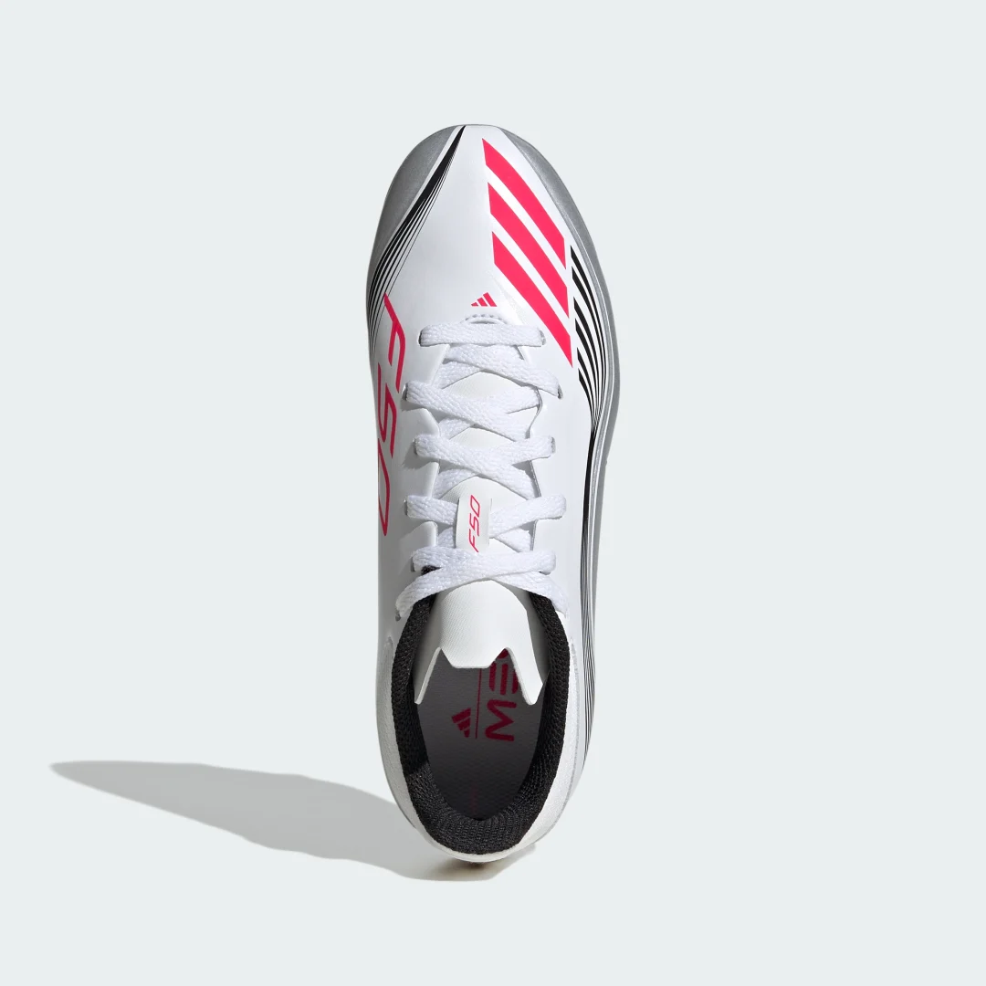 Detalle de Adidas Bota F50 Messi League para césped natural seco y multisuperficie – color blanco