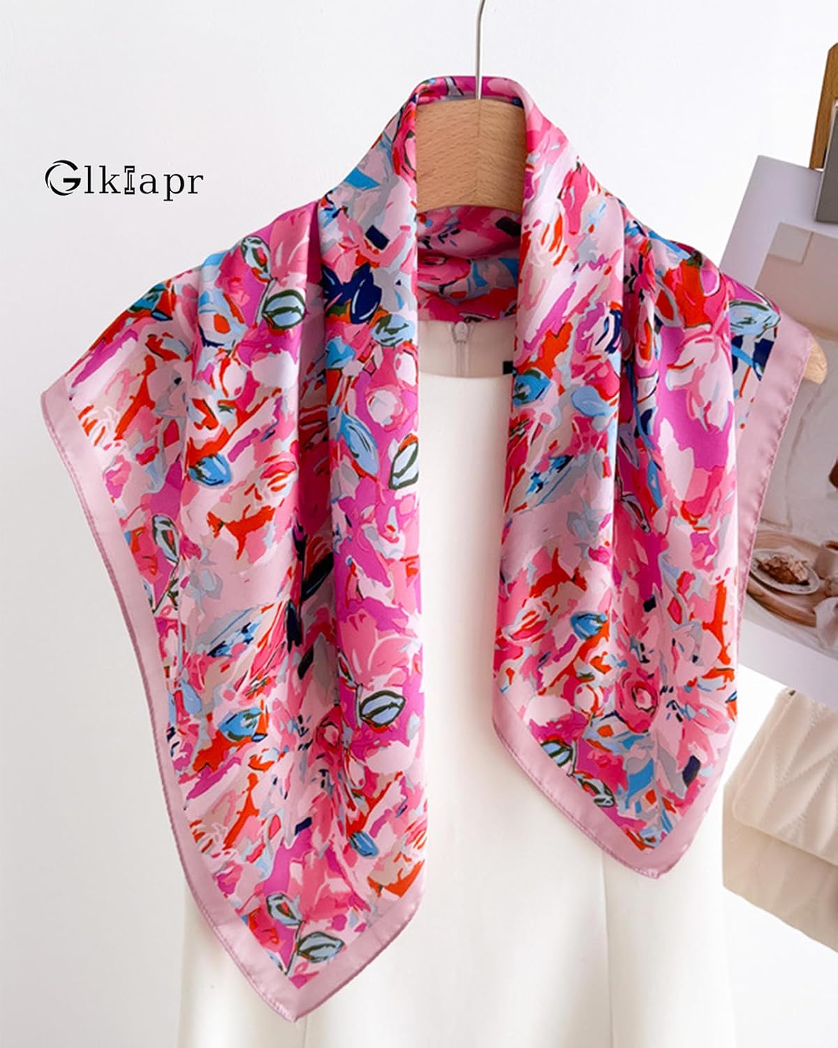 Detalle de Glkiapr Bandana Headscarf, 27.5-Inch Square