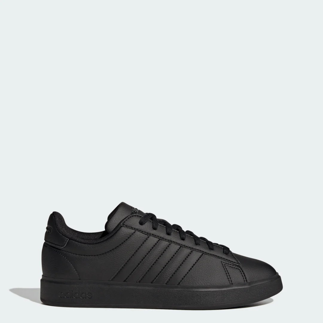 Detalle de Adidas Grand Court Cloudfoam Comfort: comodidad diaria en color negro
