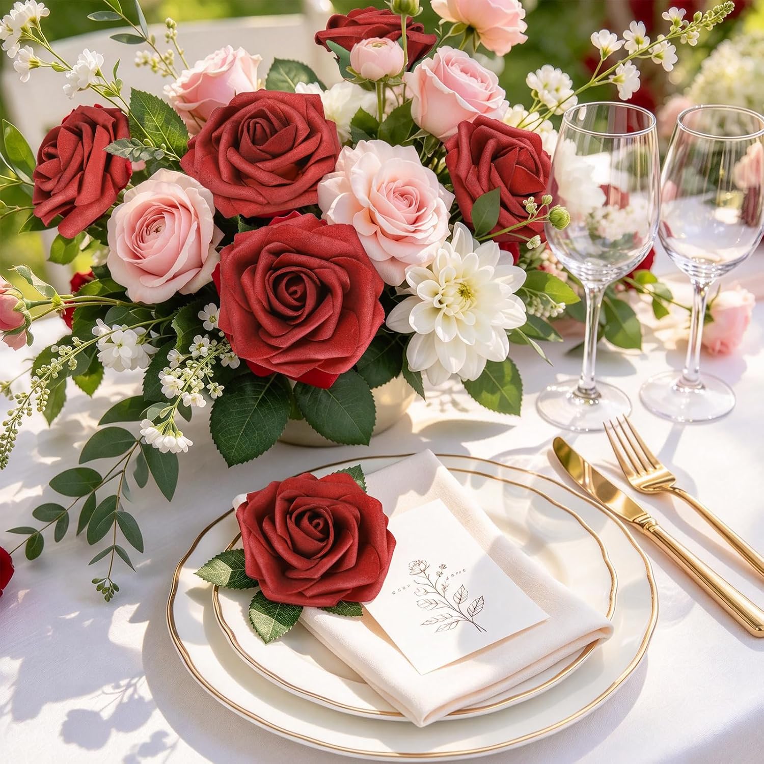 Detalle de AmyHomie Dark Red Rose Artificial Flowers – 25 Real-Looking Roses with Bendable Stems