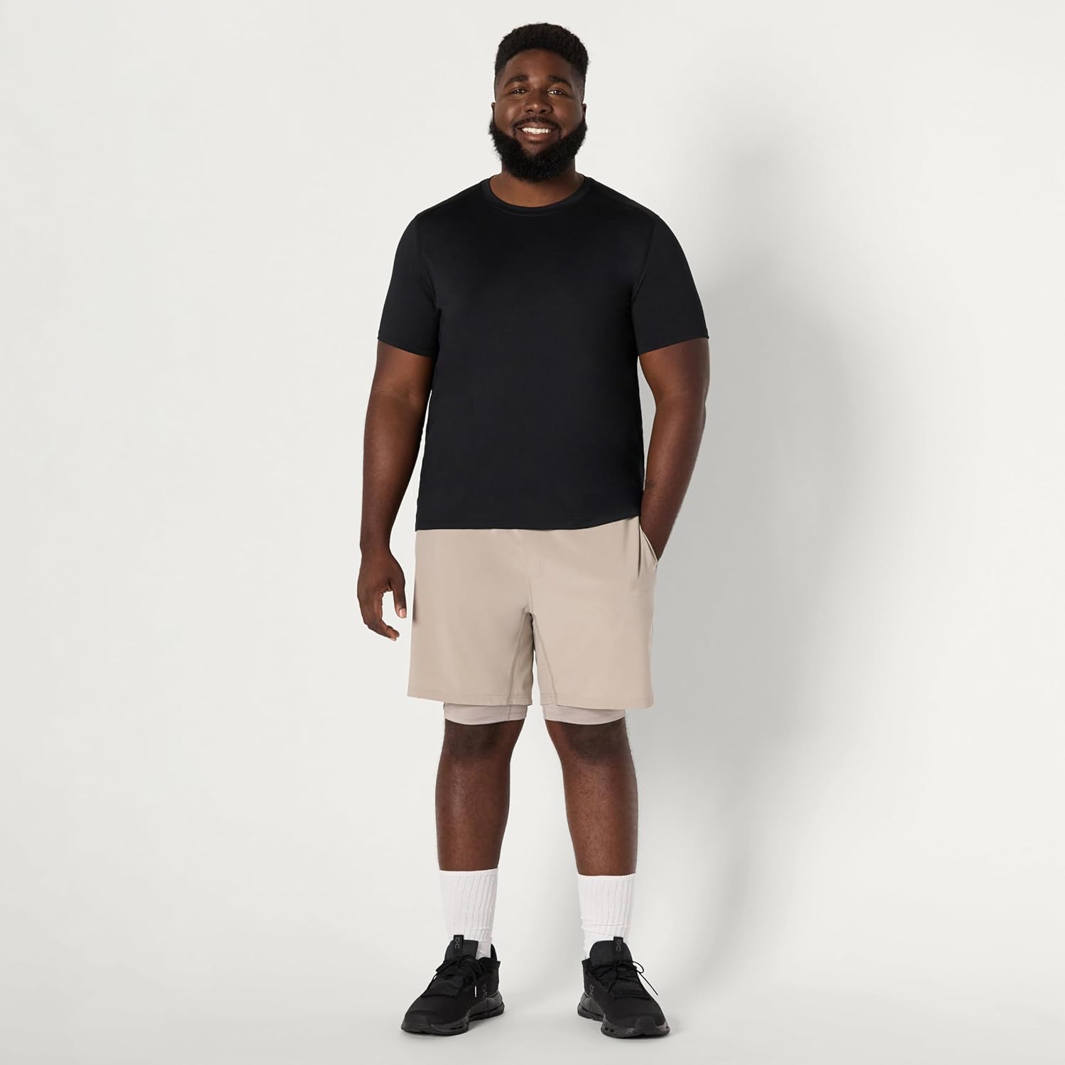 Thumbnail 6 de Amazon Essentials Men's Active Quick-Dry Tech Stretch Lightweight Short-Sleeve T-Shirt