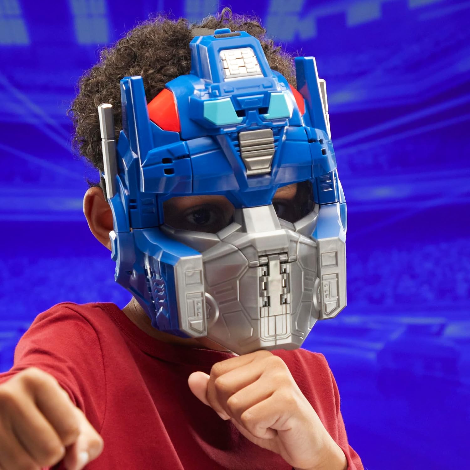 Detalle de Transformers One Optimus Prime 2 in 1