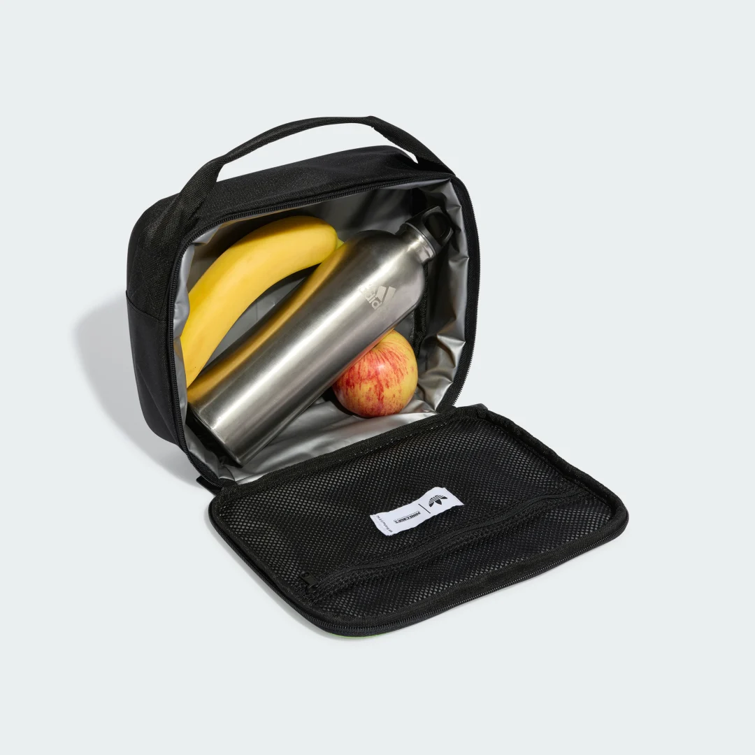 Detalle 2 de BOLSA DE ALMUERZO ADIDAS MINECRAFT ORIGINALS AIRLINER – Negro