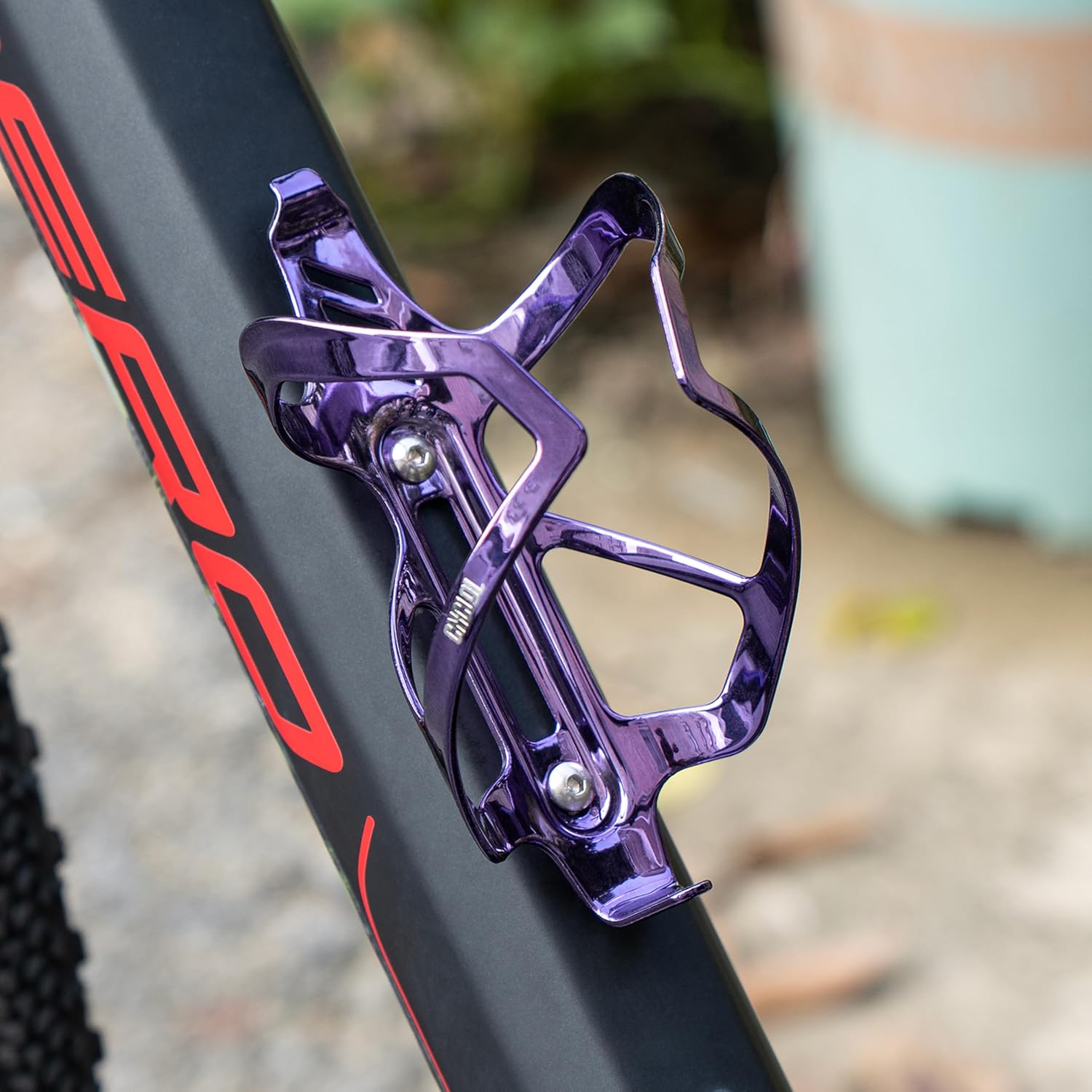 Detalle de CNCLOL Bike Water Bottle Holder – Lightweight Aluminium Cage for 500–950ml Bottles