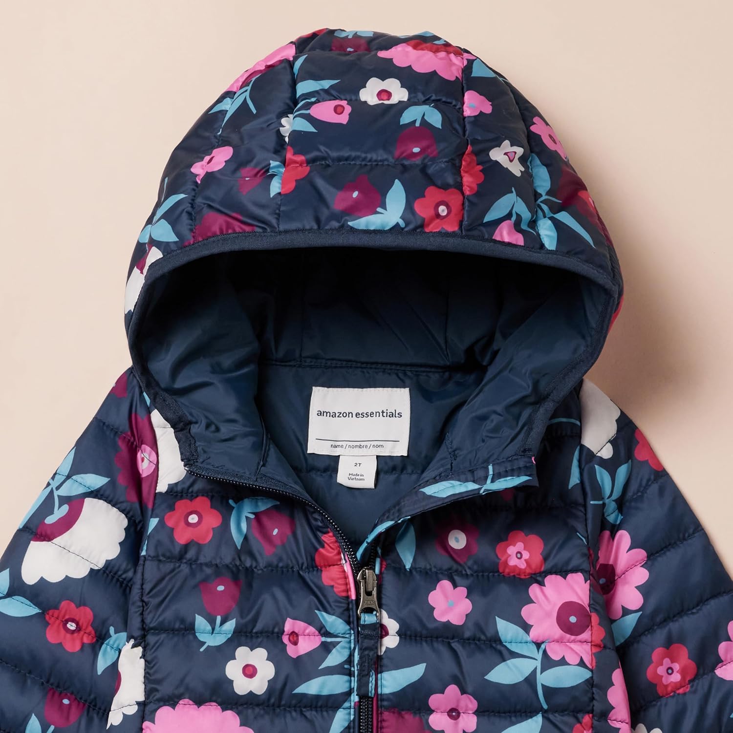 Thumbnail 2 de Amazon Essentials Girls’ Lightweight Water-Resistant Packable Hooded Puffer Jacket
