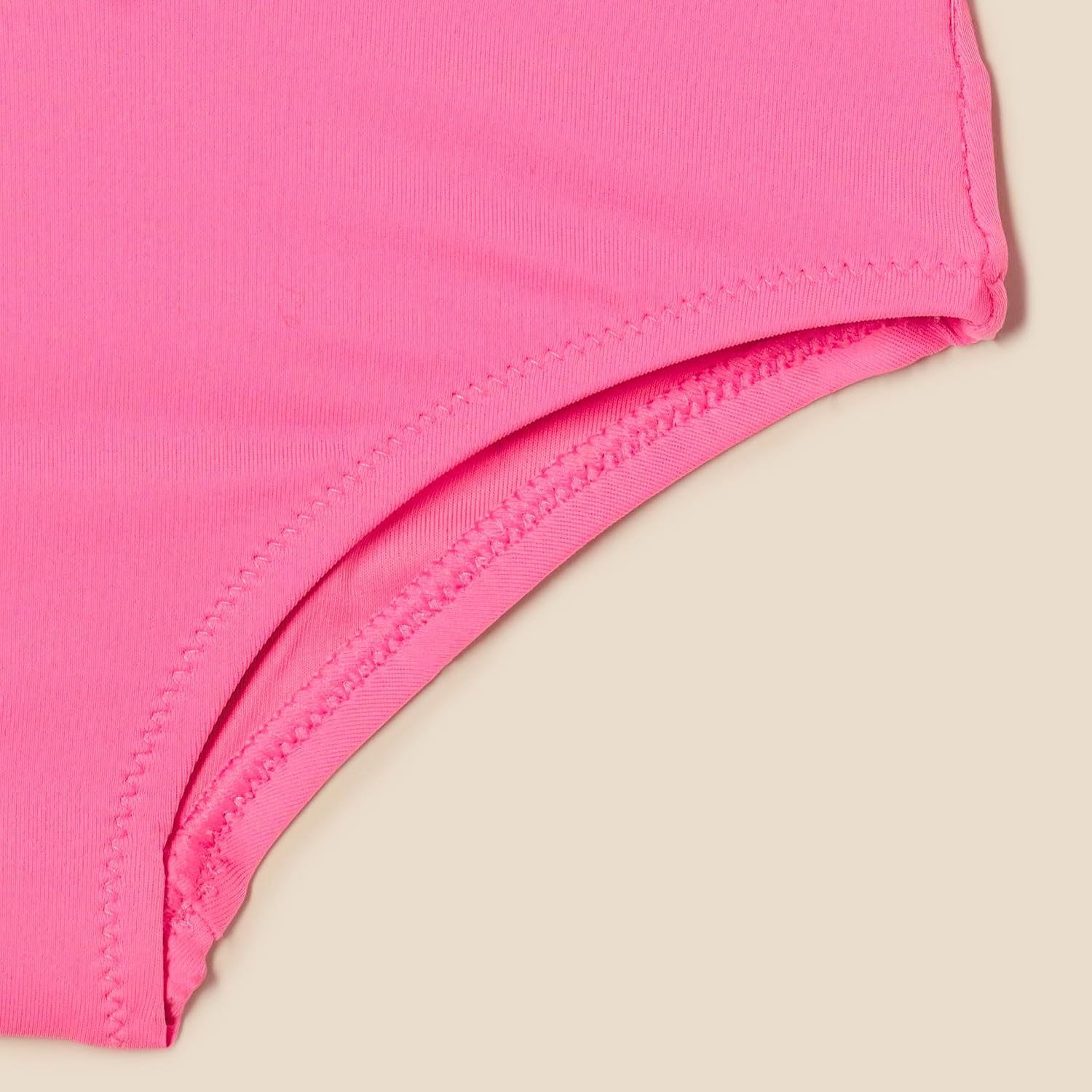 Thumbnail 4 de Amazon Essentials Mädchen Tankini-Set – figurbetonte Passform mit 4-Wege-Stretch
