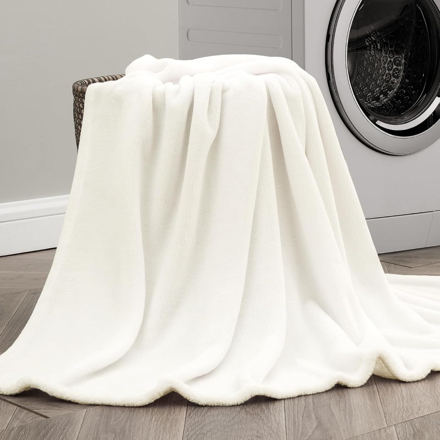 Detalle de BEDELITE Fleece Blanket King Size