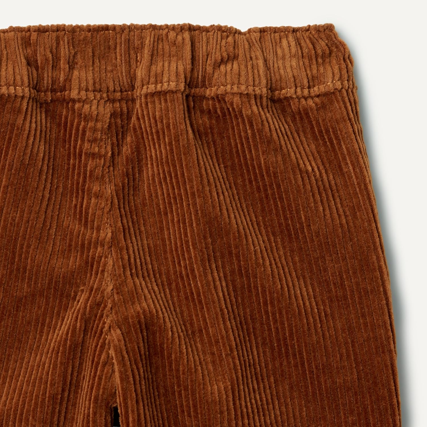 Detalle de Amazon Essentials x Sofia Grainge Toddler and Baby Boys' Pull On Corduroy Pants
