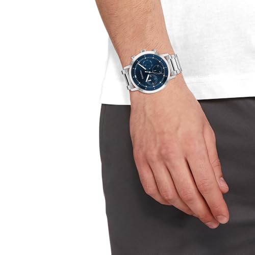 Detalle 2 de Calvin Klein Reloj Analógico de Cuarzo Multifunción para Hombre, Colección Gauge, esfera azul y pulsera de acero inoxidable