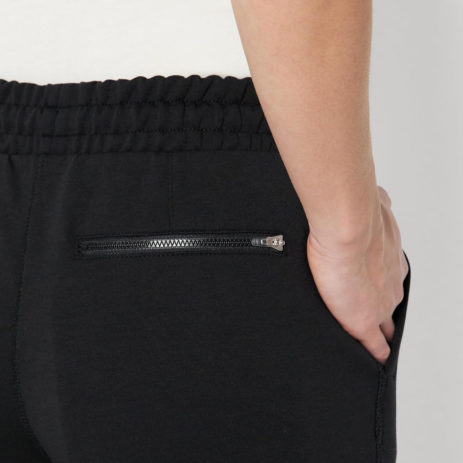 Thumbnail 3 de Amazon Essentials Women’s Athletic High-Rise Regular-Fit Jogger Trousers, Active Sweat
