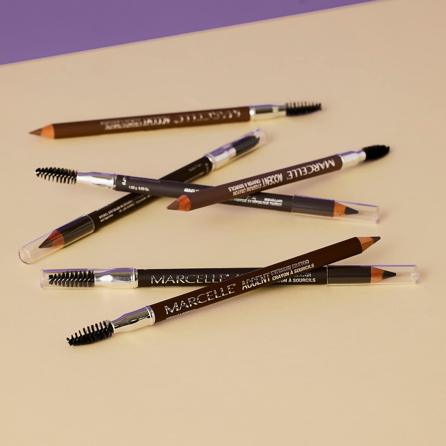 Detalle 2 de Marcelle eyebrow pencil, Medium Brown