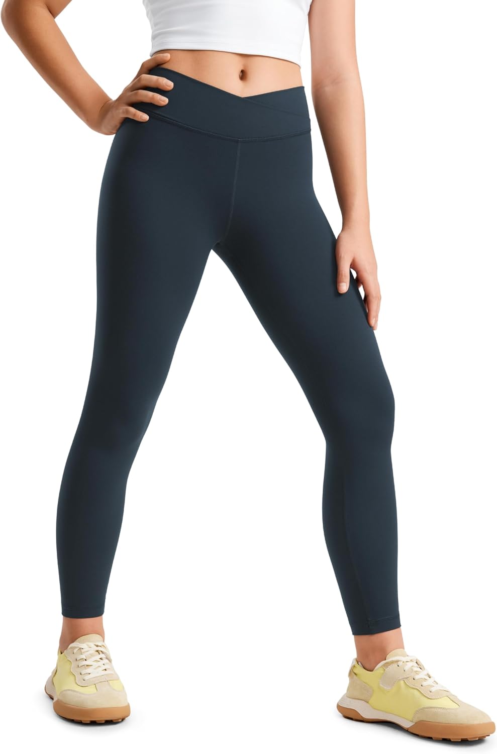 Detalle 2 de CRZ YOGA Filles Butterluxe legging athlétique croisé taille haute à V, pour yoga, sport et danse
