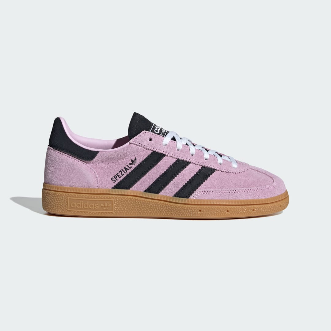 Detalle de Zapatilla Handball Spezial de Adidas: rosa, para entrenamiento y juego con estilo