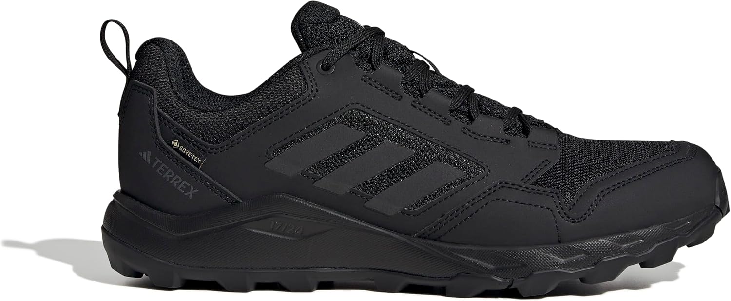 Detalle de adidas Terrex Tracerocker 2 GORE-TEX trail running shoes for men